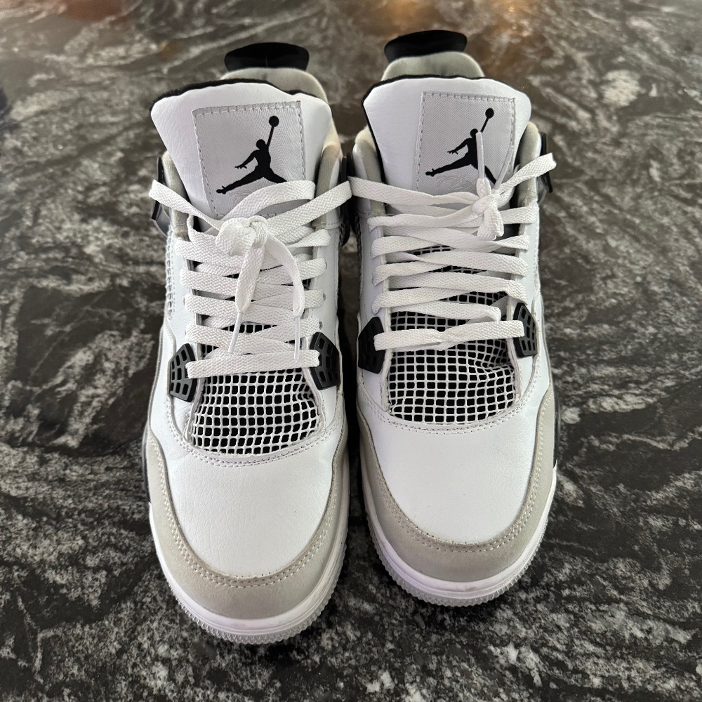 Jordan 4 Military Black
